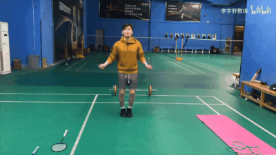 {賭波}(羽毛球出界球挥空拍) {賭波}(羽毛球出界球挥空拍)