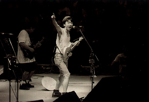 {網上賭場}(崔健个人资料)